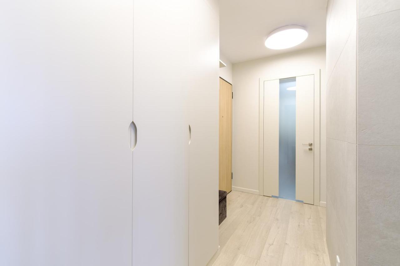Hello Apartments Zajezdnia Wrzeszcz With Private Parking Gdańsk Extérieur photo